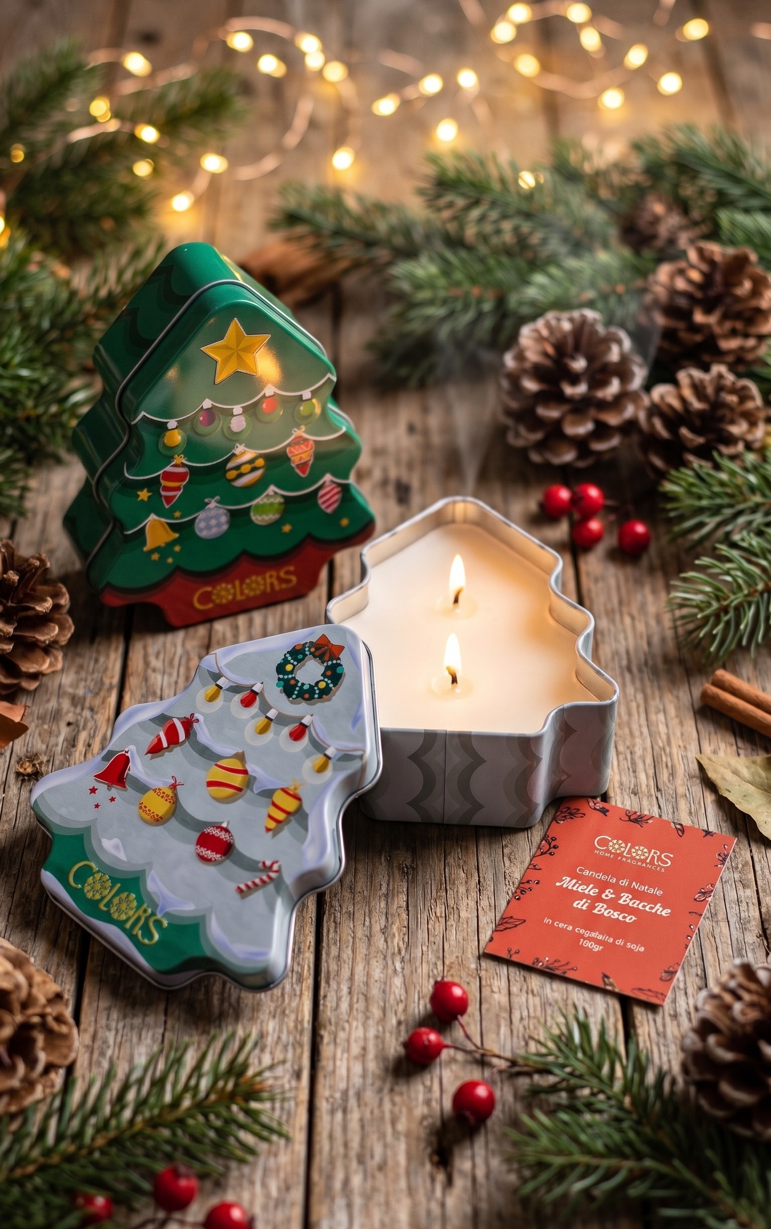 candele alberi Candela Natalizia Albero di Natale in Cera di Soia – Colors Home Fragrance - immagine 1