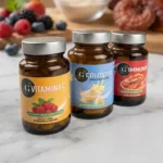 I tre flaconi della linea G con frutti di bosco, colostro e reishi